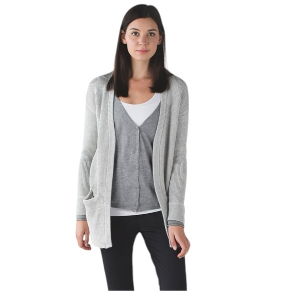 LULULEMON Vestigan Double Layer Knit Cardigan Sweater in Gray Size 6-no size tag - Picture 1 of 8